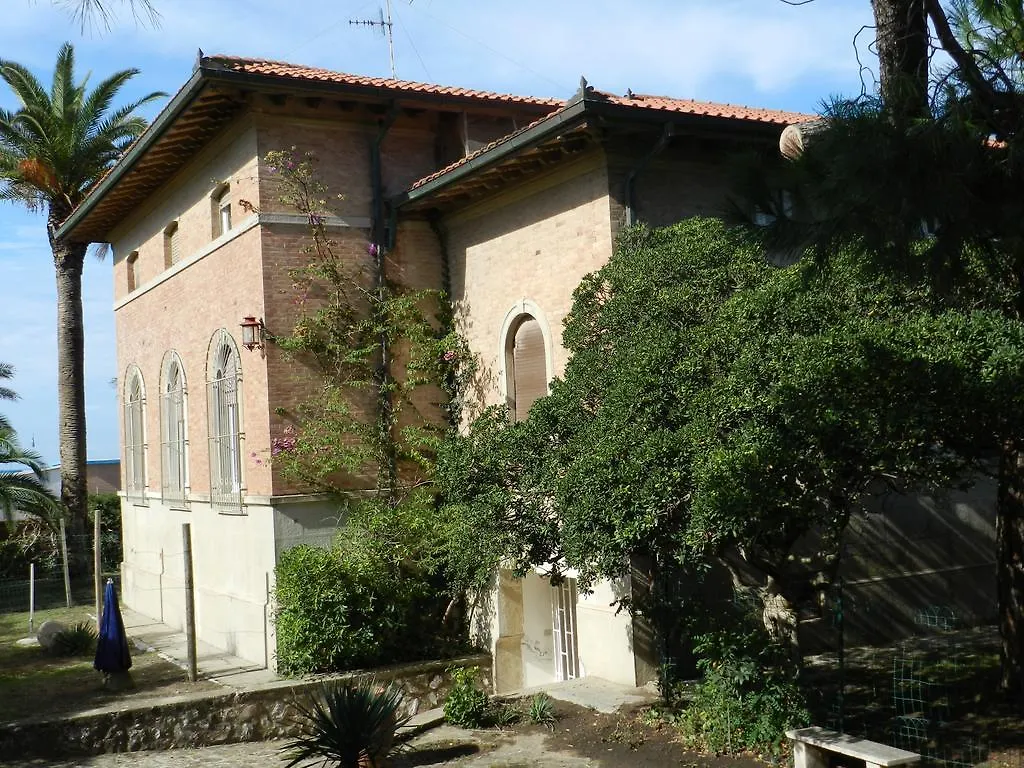 Villa Liberty Tolomei Marina Di Grosseto