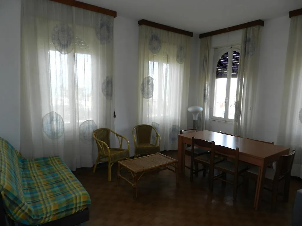 Villa Liberty Tolomei Marina Di Grosseto Italia