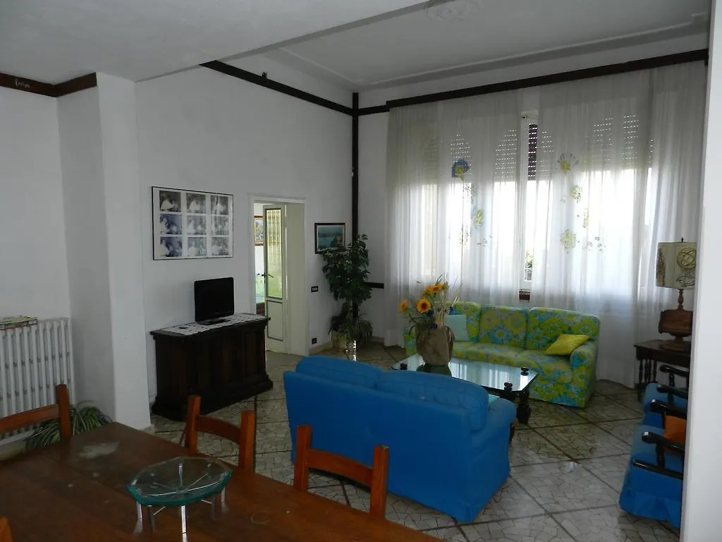 Villa Liberty Tolomei Marina Di Grosseto Apartment